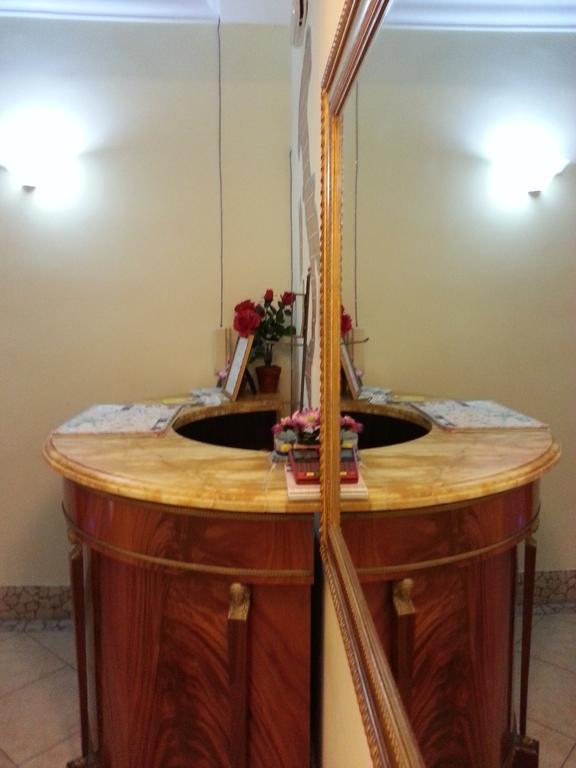 Guesthouse Alex II Ρώμη Εξωτερικό φωτογραφία