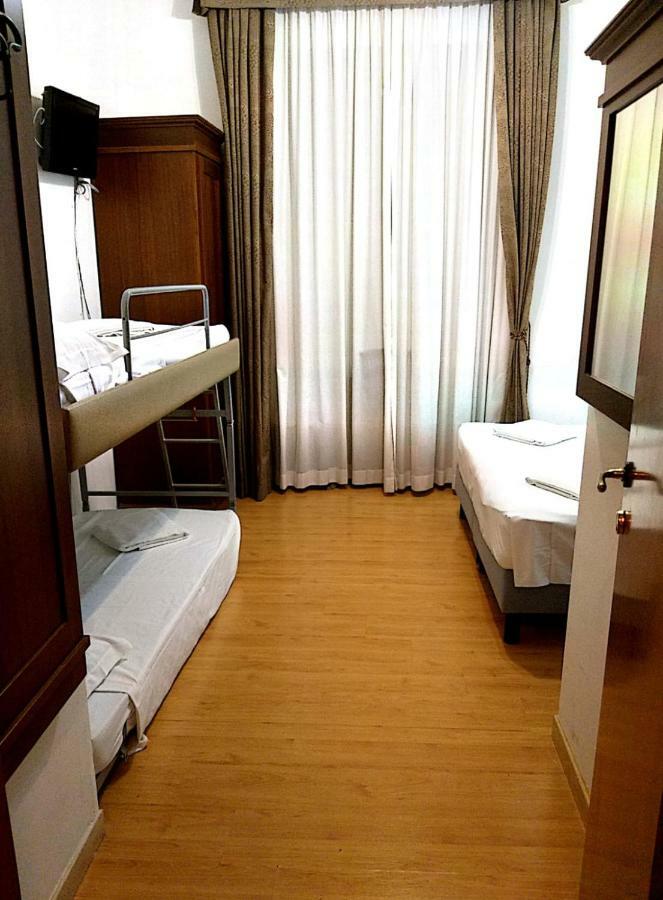 Guesthouse Alex II Ρώμη Εξωτερικό φωτογραφία
