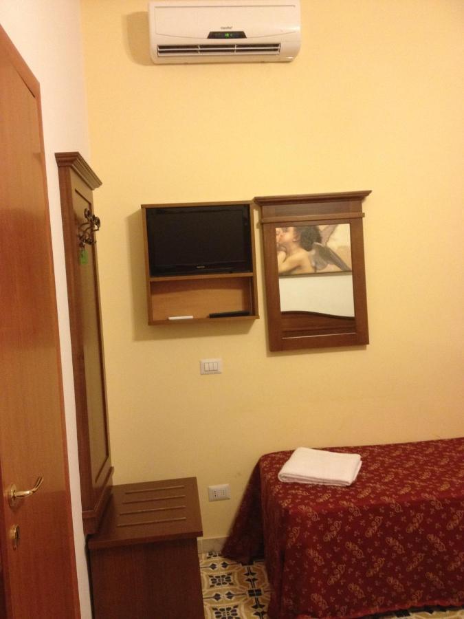 Guesthouse Alex II Ρώμη Εξωτερικό φωτογραφία